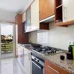T2 Tubio شقة *