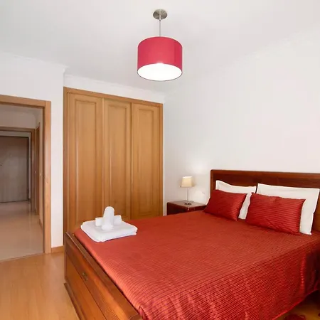 Apartament T2 Tubio